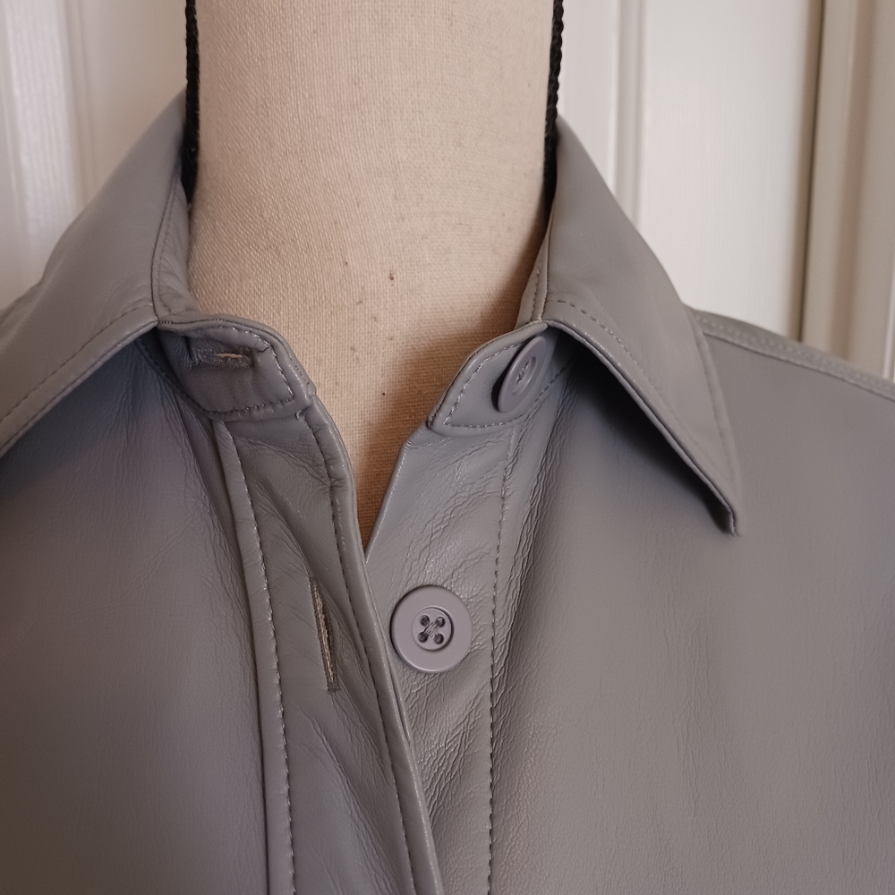 Aritzia Babaton Pelli Faux Leather Shirt Jacket in Marble Grey - Picture 7 of 14